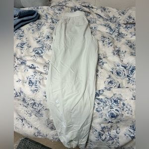 brand new lulu joggers in bone size 8. taking offers!!!